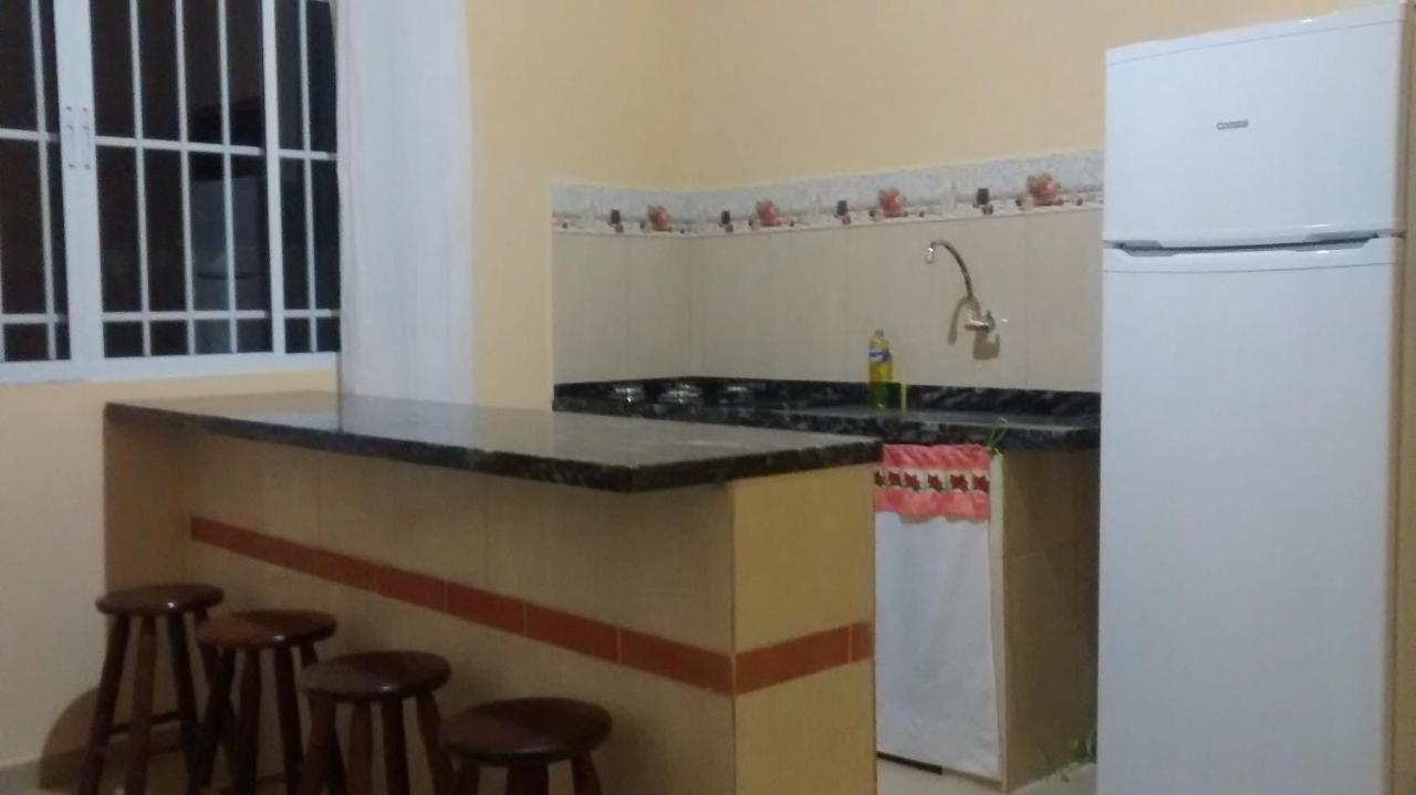 Chale No Condominio Verde Mar Na Praia Da Cocanha Caraguatatuba Dış mekan fotoğraf
